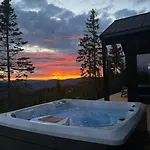 度假居 New With Great View *